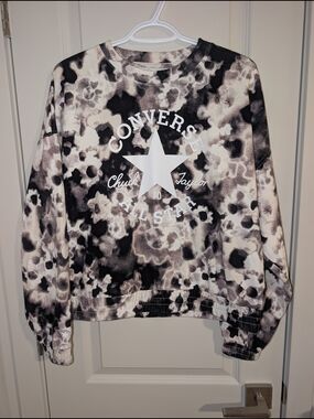 NWOT Converse Black and White Tie-Dye Logo Sweatshirt